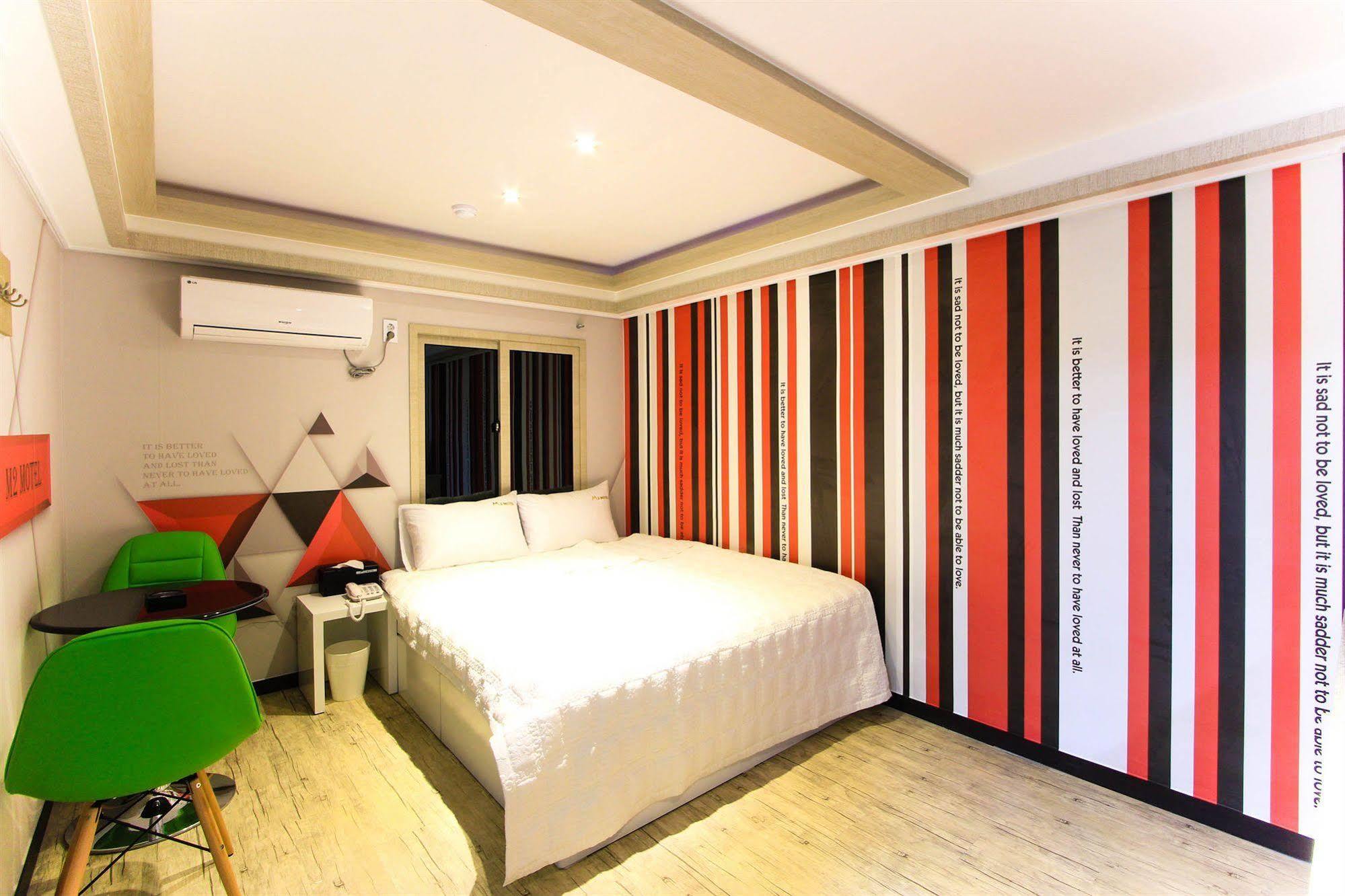 M2 Motel Busan Bagian luar foto